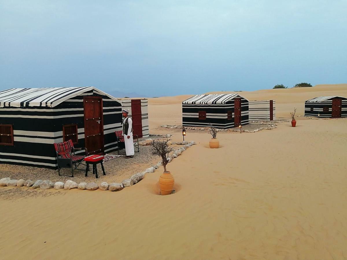 Legend Desert Camp Fulayj al Masha'ikh Екстер'єр фото